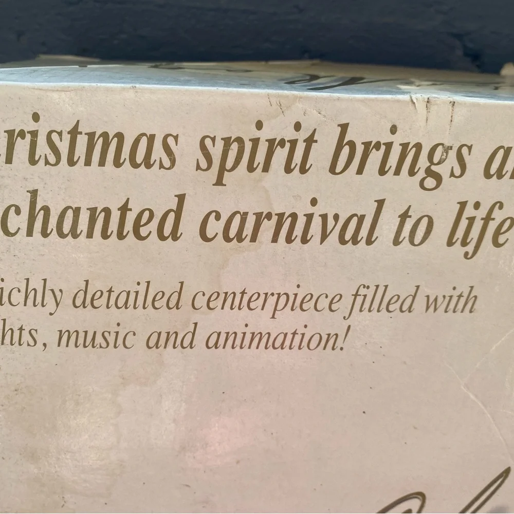 Vintage Christmas Magic Winter Wonderland Display - Picture 2 of 7